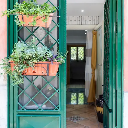 Flavia's Appartement *